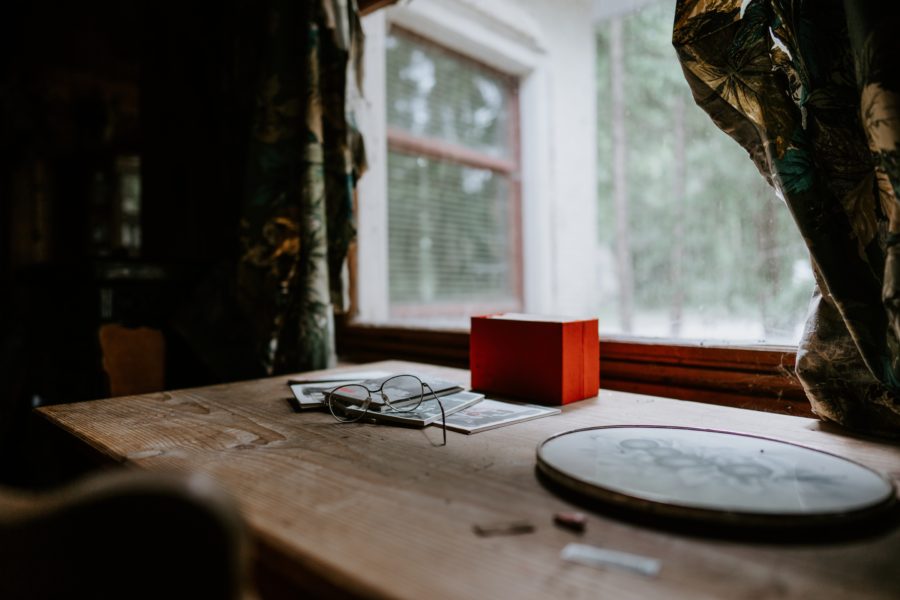 claudio-schwarz-w7drNgZtDJo-unsplash
